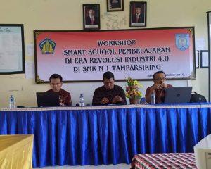 Workshop Smart School Pembelajaran di SMK N 1 Tampaksiring
